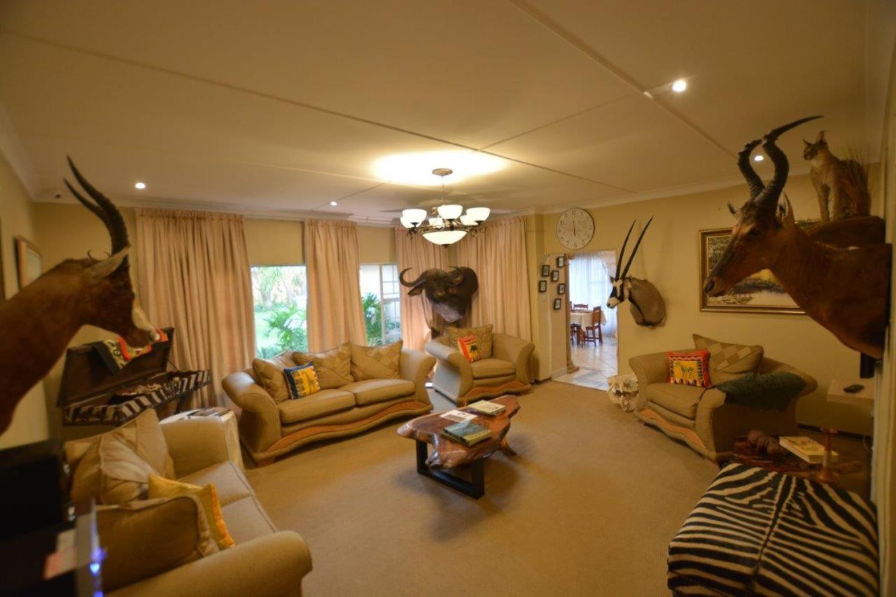 Afton Safari Lodge Kempton Park Eksteriør bilde